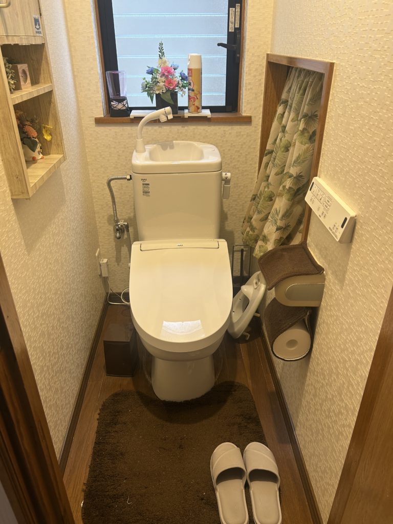 トイレ取替工事